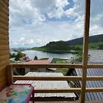 Prokosko Jezero Zlatna Koliba アパート *